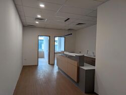 Mount Elizabeth Novena Hospital (D12), Retail #580603951